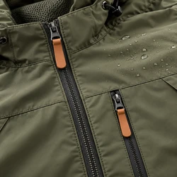 [Compre 1 Leve 2] Jaqueta Masculina Outdoor Impermeável com Capuz – Conforto, Proteção e Estilo