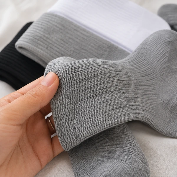 Kit 36 Pares de Meias Masculinas – Estoque para Meses com Mais Economia